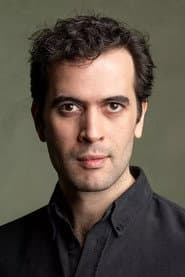 Uygar Özçelik