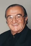 İsmet Ay